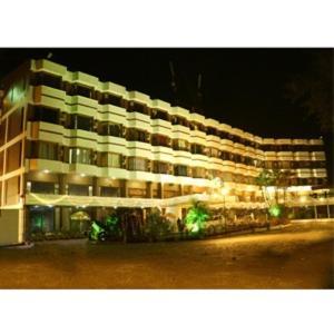 Hotel Samdareeya Pvt Ltd Джабалпур Экстерьер фото